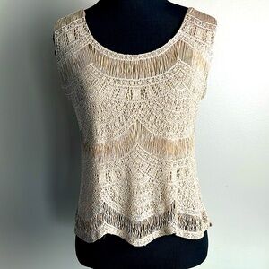 NWOT beautiful sleeveless shirt